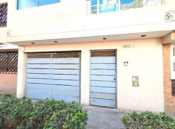 Casa de 4 habitaciones, Callao · Casa y Negocio 5pisos La Perla