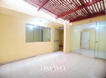 Departamento · 104m² · 4 Dormitorios · 1 Estacionamiento · Venta de Amplio Departamento en Urb. Retablo en Primer Piso con Terraza