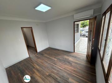 Local comercial de 4 habitaciones, Lima · Hermosa Oficina en Esquina /independiente Miraflores