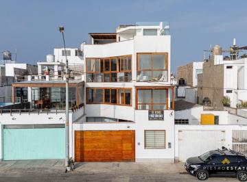 Casa de playa de 9 habitaciones, Lima · Casa de Playa en Primera Fila – Malecón Sofía Mulanovich (La Planicie, Punta Hermosa)