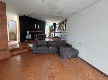 Casa de 4 habitaciones, Lima · Casa en Venta a Precio de Terreno