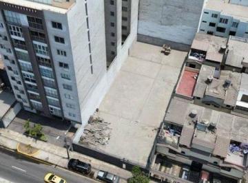 Terreno / Lote · 642m² · Terreno Comercial en Alquiler Frente a Panam Sur | 642 m² | Alto Flujo Vehicular