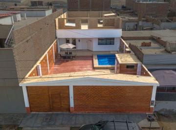 Casa de playa de 3 habitaciones, Lima · Casa de Playa Punta Negra: Piscina, Parrilla y Terraza | 3d | 8 Huéspedes