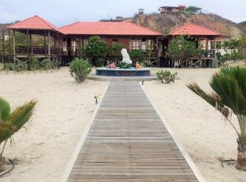 Casa de playa de 3 habitaciones, Contralmirante Villar · Espectacular Casa de Playa en Punta Sal