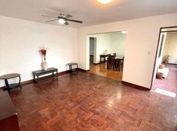 Departamento de 5 habitaciones, Lima · Departamento en Venta Vista Al Mar!