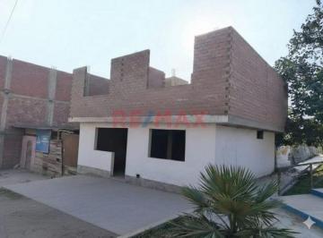 Casa de 1 habitación, Callao · Casa Frente a Parque en Pachacutec en Esquina de 120 m.
