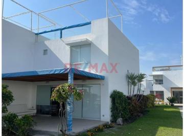 Terreno / Lote · 123m² · 4 Dormitorios · 2 Estacionamientos · Se Vende Casa en Condominio Asia del Sol