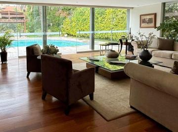 Casa de 5 habitaciones, Lima · Casa en Venta – Casuarinas, Surco