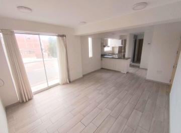 Departamento de 3 habitaciones, Callao · Depa Luminoso de 73 m² y 3 Dorm. en La Perla