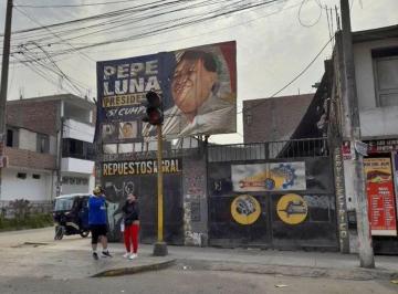 Local comercial , Lima · Local Comercial de 231 m² en Alquiler, a Escasos m de Estación Bayovar