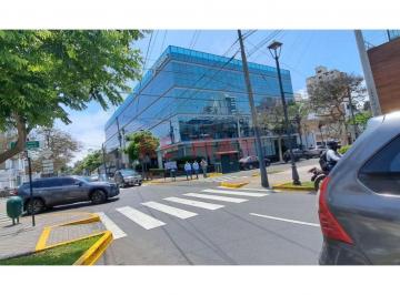 Local comercial , Lima · Alquilo Local Comercial 1er Piso de 306 m² en Av Conquistadores