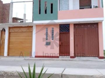 Casa de 6 habitaciones, Chiclayo · Venta de Casa de 2 Pisos Frente a Parque en Urb. Santa Margarita en Chiclayo