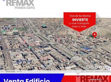 Casa · 185m² · 8 Dormitorios · 2 Estacionamientos · Venta Casa Los Huertos de Manchay - 4 Niveles