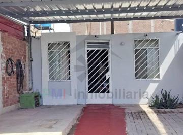Casa de 2 habitaciones, Chiclayo · Remate de Casa en Urbanización La Ensenada y Cerca de La Universidad Sipán