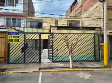 Casa 149m² Venta Ate Vitarte · !bajo de Precio! ¡Casa de 2 Pisos Frente a Parque en Salamanca!