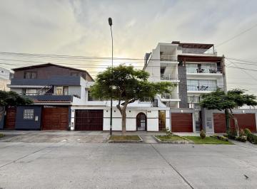 Casa · 336m² · Casa en Surco Parque La Amistad