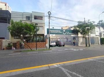 Casa · 473m² · San Isidro – Casa en Venta en Calle Los Libertadores
