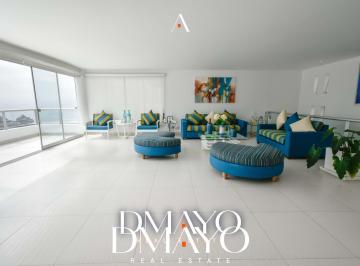 Casa · 500m² · 9 Dormitorios · 4 Estacionamientos · Exclusiva Casa en Venta o Alquiler en Condominio Exclusivo Frente Al Mar en Santa Maria del Mar