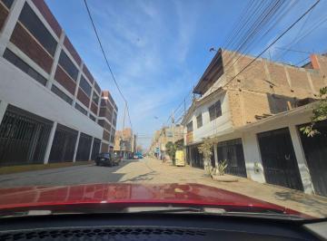 Terreno / Lote , Lima · Vendo Terreno Comercial Av Chuquitanta Smp!