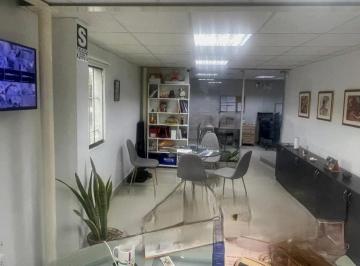 Local comercial , Lima · Local en Venta de 3 Pisos, 3 Estacionamientos