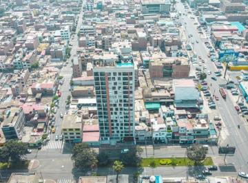 Terreno / Lote · 427m² · Amplio Terreno Cerca a República de Panamá y Angamos