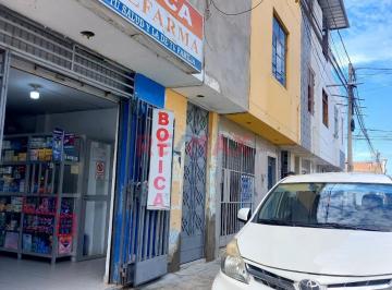 Casa · 200m² · 10 Dormitorios · Casa de 5 Pisos en Venta en Los amautas.(J. Ruiz)