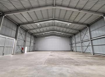 Local comercial · 840m² · Local en Alquiler en Lurín de 840 m² Industrial I2 Semi Implementado