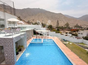 Casa · 450m² · 6 Dormitorios · Casa de Campo Villa Mirador en Alquiler