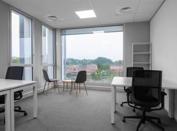 Oficina comercial · 15m² · Alquiler de Oficina Comercial Para 3 Personas en Lima, Cronos - El Derby.