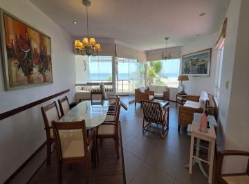 Casa de playa de 4 habitaciones, Cañete · Penthouse Primera Fila Bujama