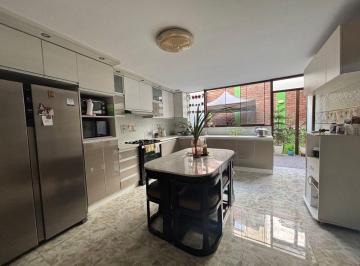 Casa de 7 habitaciones, Lima · Casa Mas Departamento Independiente - a Una Cuadra de Av Constructores