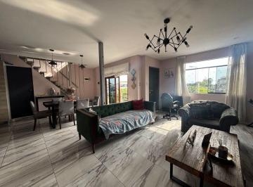 Casa de 7 habitaciones, Lima · Casa Mas Departamento Independiente - a Una Cuadra de Av Constructores