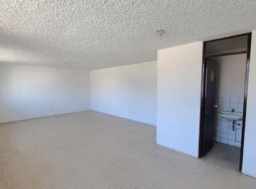 Oficina comercial , Arequipa · Local Comercial en Av Principal con Amplia Fachada – Paucarpata