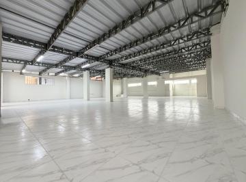 Otros Alquiler  · Lindo Local en 3er Piso 300 m² Us2,500 Ideal Almacén