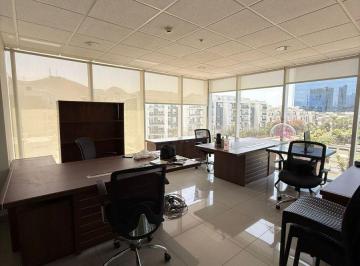 Oficina comercial , Lima · Oficina Implementada de 233 m² con Vista a Los Jades en Santiago de Surco