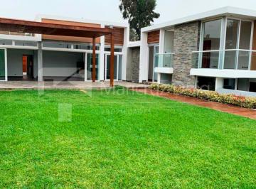 Casa de 5 habitaciones, Lima · Exclusiva Casa Inteligente con Piscina Temperada