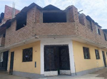 Casa de 6 habitaciones, Lima · Casa en Venta Cerca a Estación Bayovar Muy Bien Ubicada en Esquina