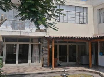 Casa · 644m² · 3 Dormitorios · Vendo Hermosa Casa en Calle Blanco N 2, Urb. Orrantia, San Isidro.
