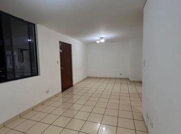 Departamento de 3 habitaciones, Lima · Dpto. en 5to. Piso, Ascensor, Gas Natural, Como Nuevo