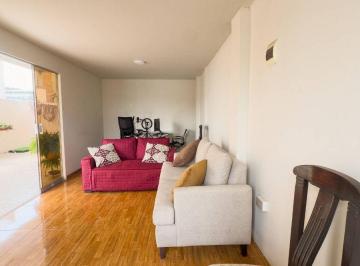 Departamento de 4 habitaciones, Lima · Venta de Duplex en Los Olivos