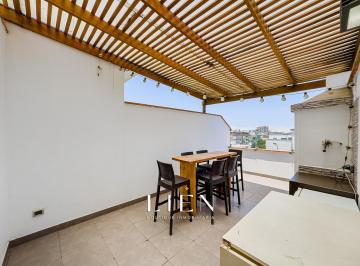 Departamento · 176m² · 3 Dormitorios · 2 Estacionamientos · Dúplex con Excelente Ubicación Rodeado de Parques