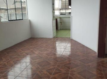 Casa de 6 habitaciones, Callao · Casa con 6 Dorm. en Venta, 90 m² Ciudad del Deporte