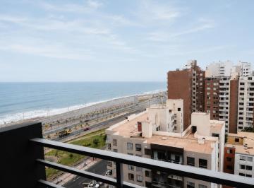 Departamento de 3 habitaciones, Lima · Espectacular Vista Al Mar Departamento en San Miguel