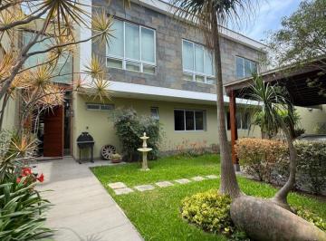 Casa de 5 habitaciones, Lima · Venta de Hermosa Casa en San Borja Chacarilla