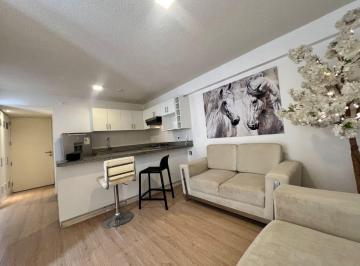 Departamento de 2 habitaciones, Lima · Vendo Depa de 1 Dormitorio + Flex con Balcón | Piso 11 | Av La Paz #1, San Miguel