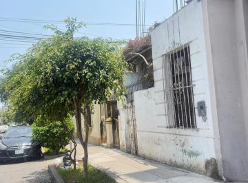 Terreno / Lote · 150m² · Venta de Casa Como Terreno en Breña