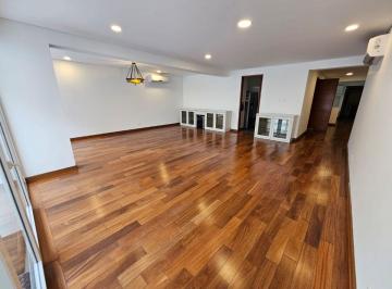 Departamento de 3 habitaciones, Lima · San Isidro: Venta Departamento 1er Piso, con 2 Terrazas