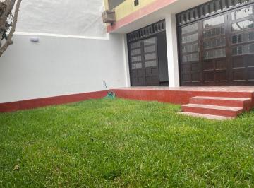 Departamento de 2 habitaciones, Callao · Dpto 1er Piso. Frente a Parque, 183 m