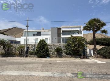 Departamento · 274m² · 6 Dormitorios · 2 Estacionamientos · Ocasión Venta Casa en Balneario de Ancon 6dorm - Piscina - Terraza - Playa Hermosa