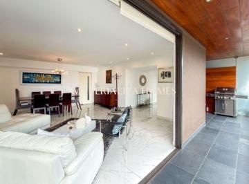Departamento Venta 225m² de 3 habitaciones · Depa en Venta – Impecable – Piso 5 con Terraza! 3 Dorm. + Escritorio